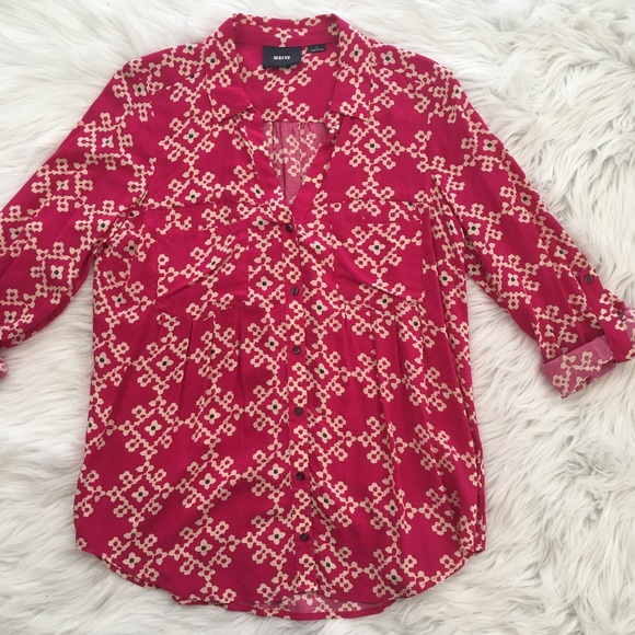 Anthropologie Tops - Anthropologie Patterned Button Down